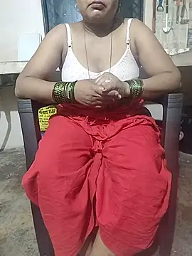 Snapshot of Bhabhiannuxxx chatting on 08/07/26, 05:04 Bhabhiannuxxx online show from 08/07/26, 05:04