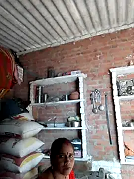 Hot shiri online show from 08/03/26, 09:04