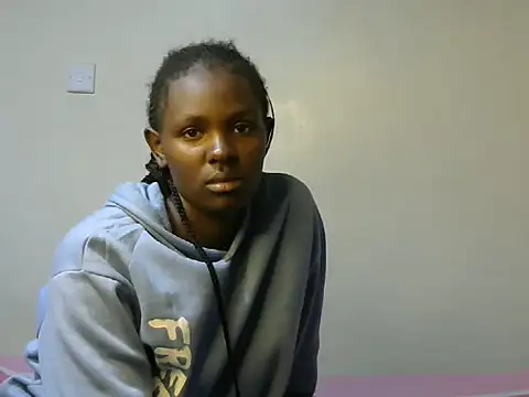 Snapshot of shypretty chatting on 07/05/26, 10:11 shypretty online show from 07/05/26, 10:11