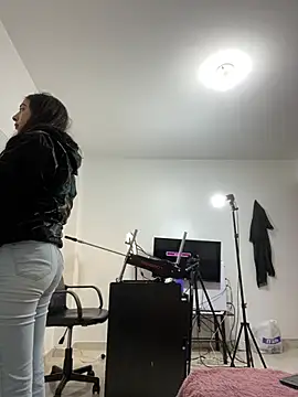 cherry skinnyy  online show from 08/01/26, 03:28