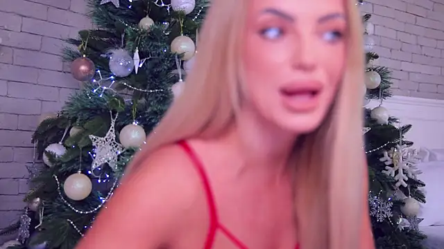 Snapshot of annabellahot chatting on 12/24/24, 04:44 annabellahot online show from 12/24/24, 04:44