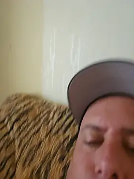 heterohotguy78 online show from 07/28/26, 12:48
