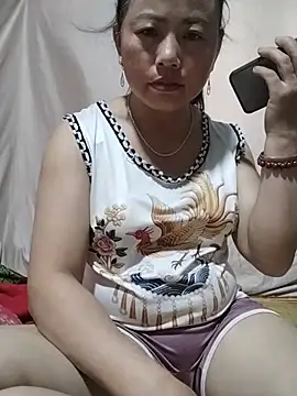 whatmes online show from 08/01/26, 02:33