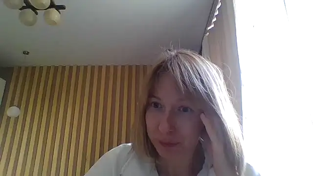 Snapshot of Deloriada chatting on 07/20/26, 10:18 Deloriada online show from 07/20/26, 10:18