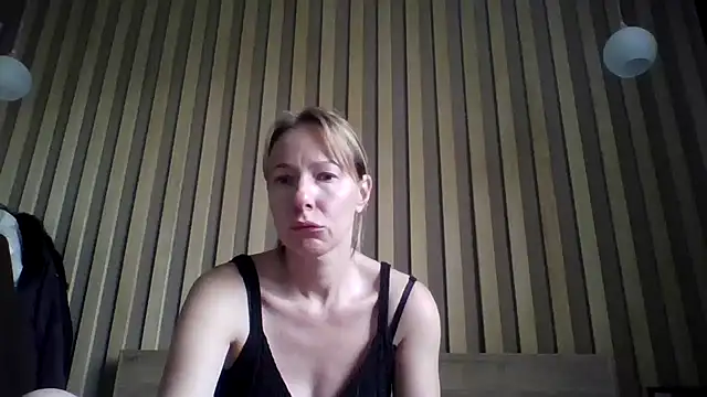 Snapshot of Deloriada chatting on 08/09/26, 08:19 Deloriada online show from 08/09/26, 08:19