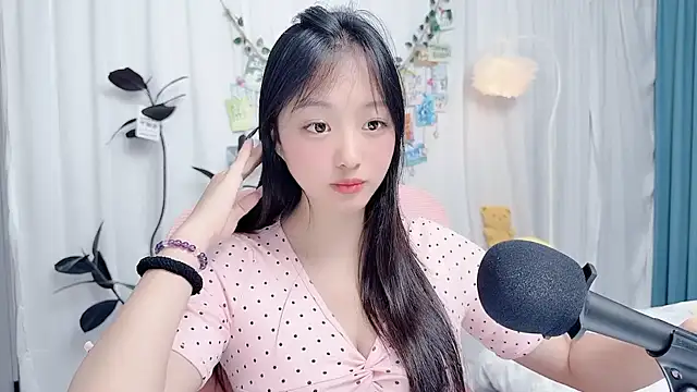 Winnie666999 online show from 08/06/26, 03:25
