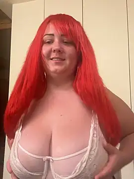 Liliabuton online show from 07/18/26, 11:30