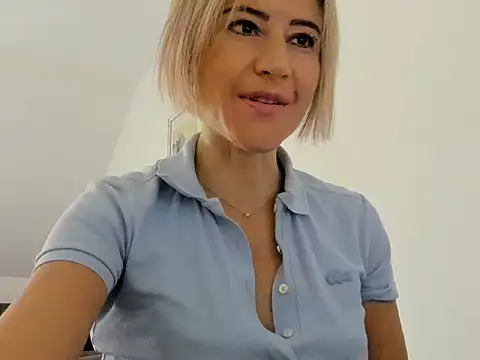 Ssoniaaa online show from 09/12/25, 12:49