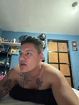 LatinoLeones online show from 06/21/26, 12:30