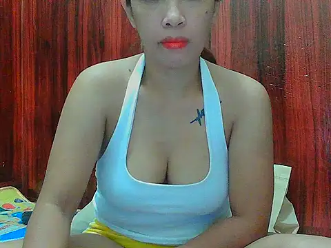 Hotamera online show from 07/19/26, 02:32