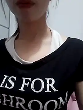 Snapshot of Ola_sexyy chatting on 07/29/26, 01:37 Ola sexyy online show from 07/29/26, 01:37