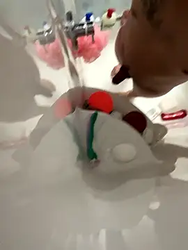 Sualazar online show from 01/18/26, 09:07