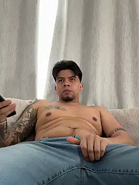 Sualazar online show from 04/11/26, 08:02