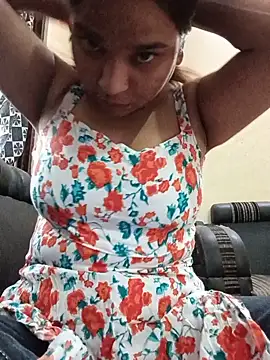 Hotty Yalina online show from 07/02/26, 05:24