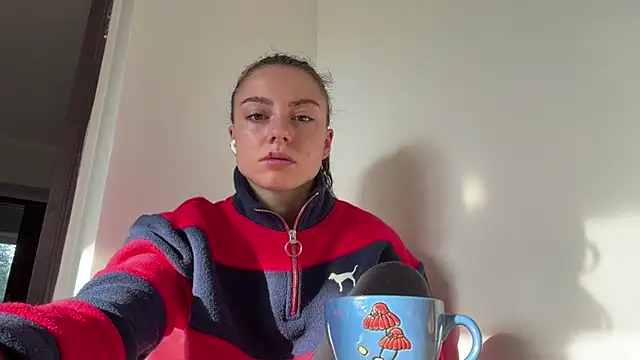 Monicaqte online show from 07/19/26, 04:38