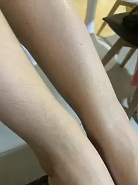 feetlilly online show from 06/22/26, 12:13