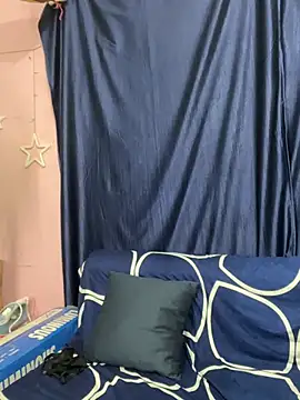NudeDancingqueen online show from 07/06/26, 06:32