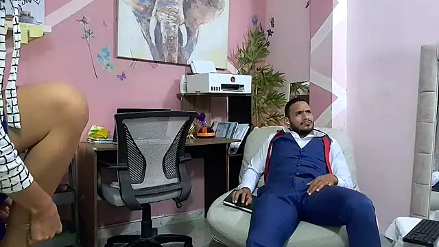 Pineappleflipped online show from 07/16/26, 03:45