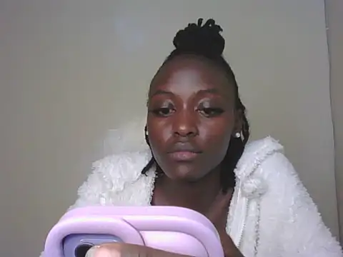Snapshot of Elsie_1 chatting on 07/25/26, 09:01 Elsie 1 online show from 07/25/26, 09:01