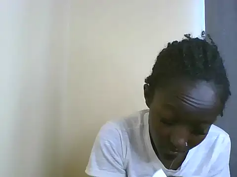 Snapshot of Keilay chatting on 07/28/26, 12:12 Keilay online show from 07/28/26, 12:12