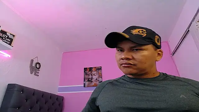 Snapshot of fuego_moro chatting on 06/24/26, 06:51 fuego moro online show from 06/24/26, 06:51