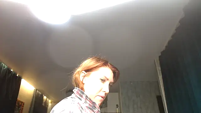 Reginasmilee online show from 10/05/25, 01:26