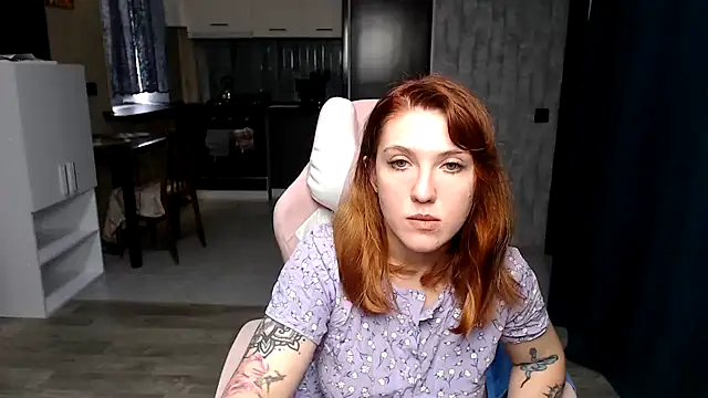 Reginasmilee online show from 10/07/25, 10:01