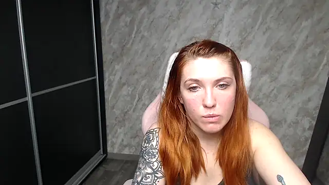 Reginasmilee online show from 02/14/26, 02:36