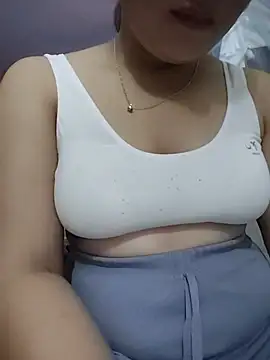 MiaCeleste20 online show from 07/13/26, 03:48
