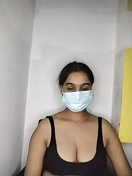nikita-cam online show from 07/02/26, 05:08