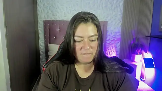 lorena prg7 online show from 07/17/26, 02:02