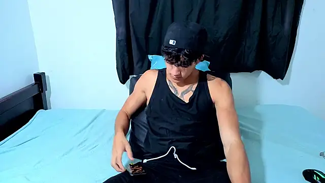 Noah  Dick online show from 07/10/26, 05:56