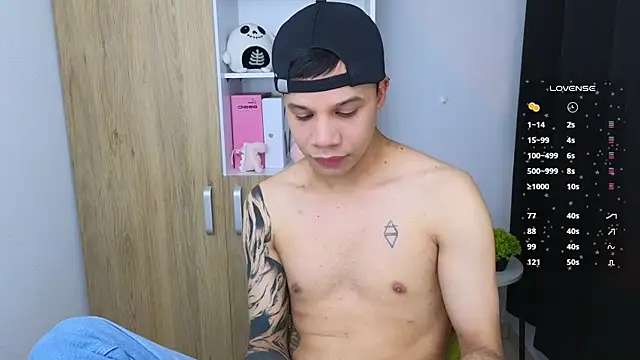 Im Marco  online show from 07/04/26, 03:13