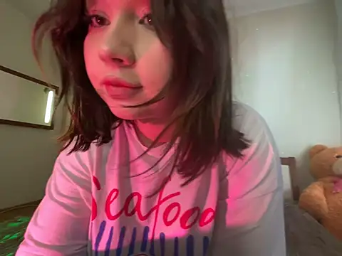Viviaaan n online show from 07/14/26, 11:05