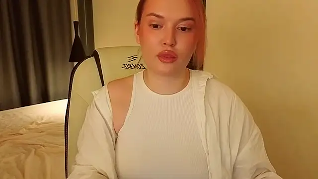 jenice loveit  online show from 07/05/26, 11:01