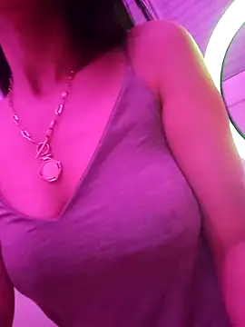 Soltana hiyam online show from 06/26/26, 02:27