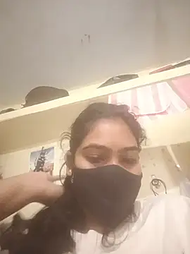 Snapshot of Cute-girlyy chatting on 07/11/26, 04:26 Cute-girlyy online show from 07/11/26, 04:26