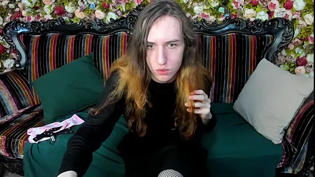 ChrisyBevy online show from 06/25/26, 05:12
