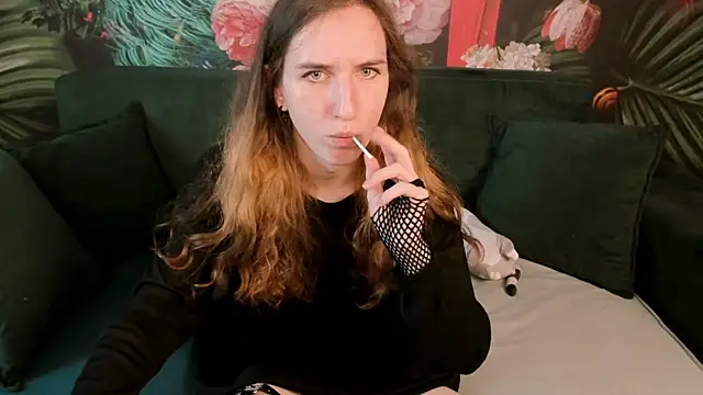 ChrisyBevy online show from 07/03/26, 07:42