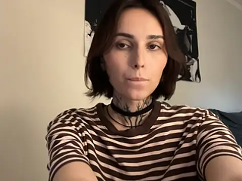 VivianGlow online show from 06/26/26, 12:42