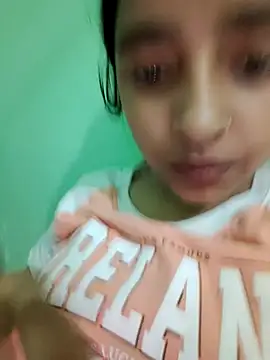 Snapshot of Vandana-11 chatting on 06/30/26, 11:33 Vandana-11 online show from 06/30/26, 11:33