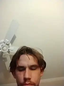 Snapshot of Rain13_Lil-if56 chatting on 02/16/26, 08:21 Rain13 Lil-if56 online show from 02/16/26, 08:21