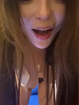 vivian0123 online show from 07/06/26, 08:22