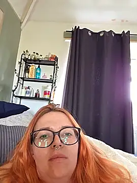 Snapshot of boodemblue chatting on 06/30/26, 04:19 boodemblue online show from 06/30/26, 04:19