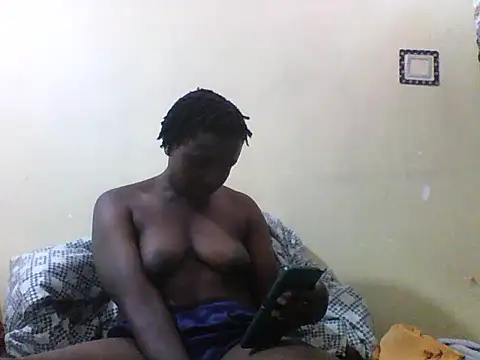 Dark-Berry2 online show from 06/28/26, 07:58