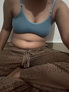 KHUSHISINGH  online show from 06/30/26, 03:57