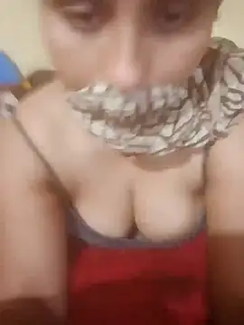 Snapshot of Gayatrthakur00000 chatting on 06/30/26, 03:02 Gayatrthakur00000 online show from 06/30/26, 03:02
