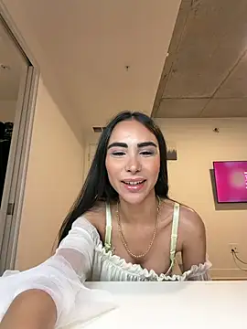 Snapshot of mermaid_jade chatting on 07/08/26, 11:31 mermaid jade online show from 07/08/26, 11:31