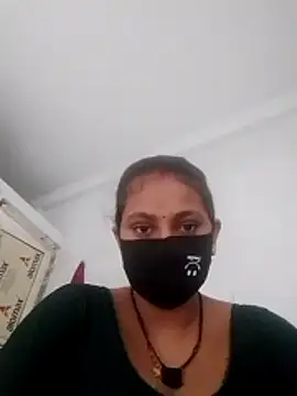KAVITA786RR online show from 07/02/26, 09:04