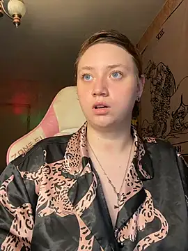lily shamy online show from 07/07/26, 05:50